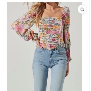 ASTR Tonina Floral Ruffle Top